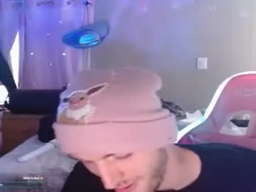 Chaturbate Live Sex Cam of donnydarkness4321