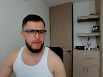 Chaturbate Sex Cam of iam_crisss