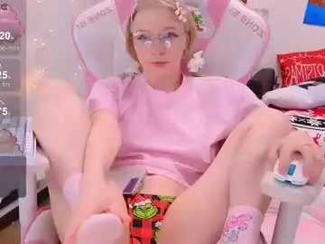 miliameow from chaturbate