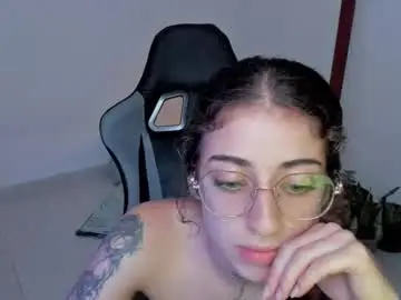 star_shooting from chaturbate