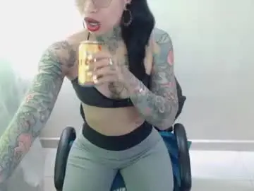 Chaturbate Adult Video Chat of taissa_farmigga_vera