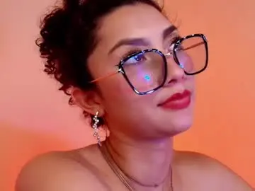 Chaturbate Free Live Porn of velissia_gh