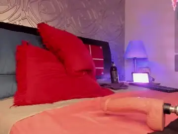 Chaturbate Nude Webcam of _vennuss_