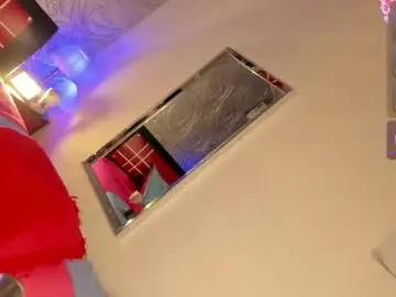 Chaturbate Live Porn of _vennuss_