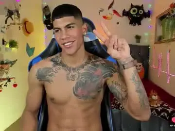 Chaturbate Adult Video Chat of damian_latinxxx