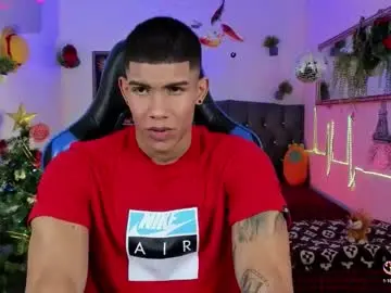 Chaturbate Watch Live Sex Cams of damian_latinxxx