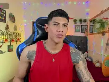 damian_latinxxx from chaturbate