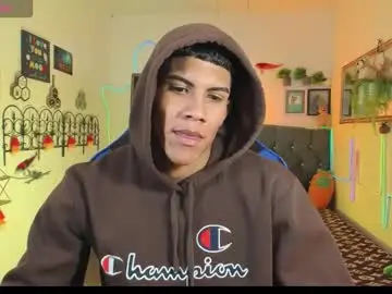 Chaturbate Sex Cam of damian_latinxxx