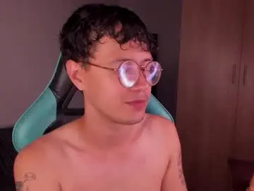 Chaturbate Live Sex Cam of leaneseb