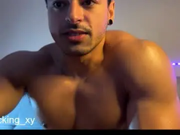 Chaturbate Live Sex Cam of lucasfit24