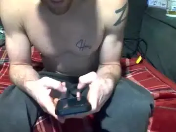 Chaturbate Live Sex Cam of maskedyogaman