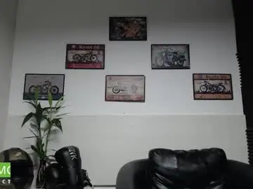 Chaturbate Free Porn Cam of rustynf1tz