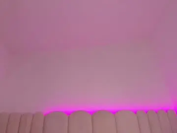 Chaturbate Sex Chat of vanessaparis_