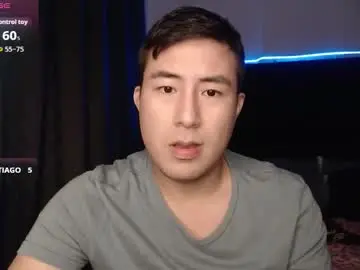 Chaturbate Private Sex Chat of andrewmhilton_