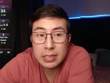 Chaturbate Live Sex Cam of andrewmhilton_