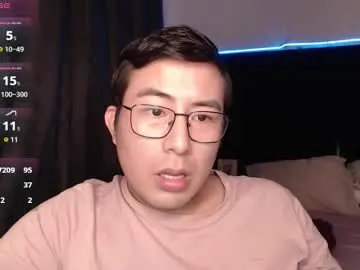 Chaturbate Adult Video Chat of andrewmhilton_