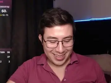 Chaturbate Watch Live Sex Cams of andrewmhilton_