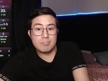 Chaturbate Free Porn Cam of andrewmhilton_