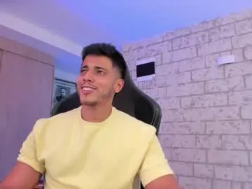 Chaturbate Sex Cam of ashton_coleman_