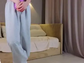 Chaturbate Live Sex of monicabiluci