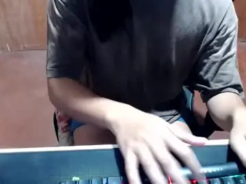 Chaturbate Best live sex cam show of queenkrissha