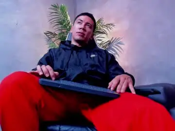 Chaturbate Nude Webcam of bastian_franco01