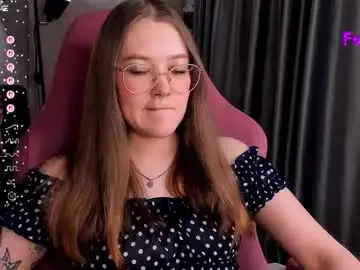 Chaturbate Live Sex Cam of bubble_bunny