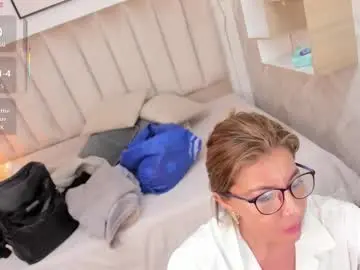 Chaturbate Free Porn Cam of clhoe_johnson_