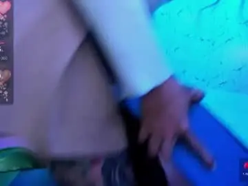 Chaturbate Adult Video Chat of elissa_iris