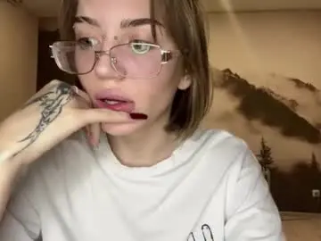 Chaturbate Sex Cam of hsiuscherich