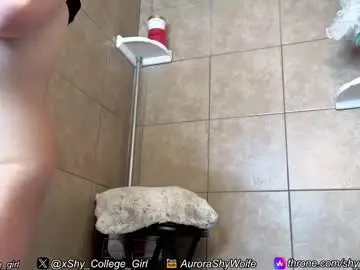 Chaturbate Live Porn of shy_college_girl