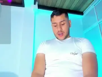 Chaturbate Live Porn of hot_latino_boy_