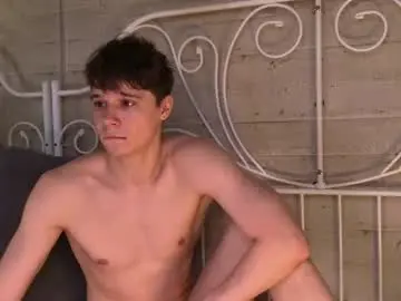 Chaturbate Adult Webcams of hugebangins_