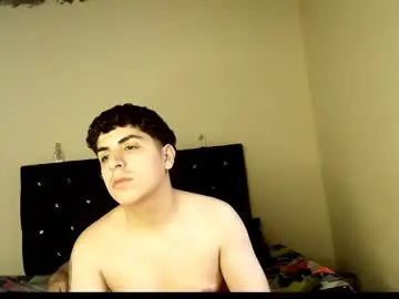 Chaturbate Live Sex Cam of kymberlyanlucas2