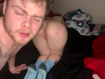 Chaturbate Watch Live Sex Cams of ianrobbins6