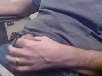 Chaturbate Live Sex Cam of lookyherre