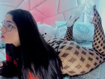 Chaturbate Watch Live Sex Cams of sweeetcruvyx