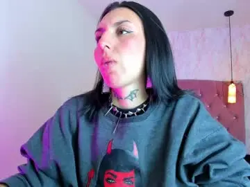 Chaturbate Live Sex Cam of iris_77