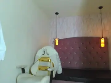 Chaturbate Best live sex cam show of iris_77