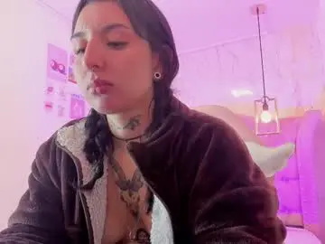 Chaturbate Live Porn of iris_77