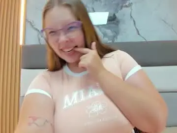 leynabraun from chaturbate