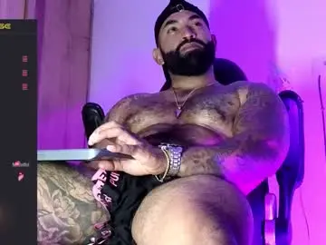 Chaturbate Adult Video Chat of max__prada