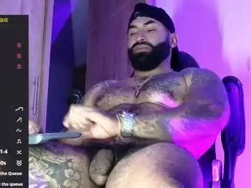 Chaturbate Live Sex Cam of max__prada