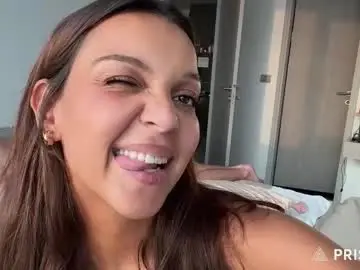 Chaturbate Free Live Porn of roshelle_xxx