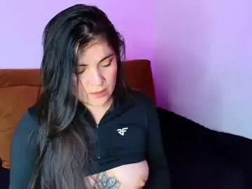 Chaturbate Live Sex Cam of amara_vega