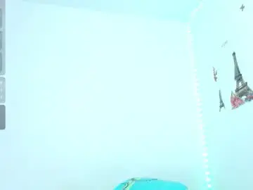 Chaturbate Best live sex cam show of emelyross_