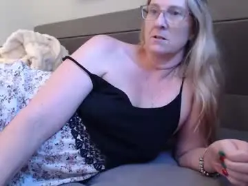 Chaturbate Best live sex cam show of total_aussie_milfs