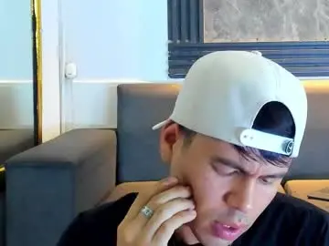 Chaturbate Adult Video Chat of aroon_sexx21