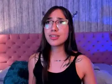 Chaturbate Watch Live Sex Cams of liaaturner