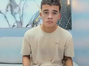 samuel_wyatt from chaturbate